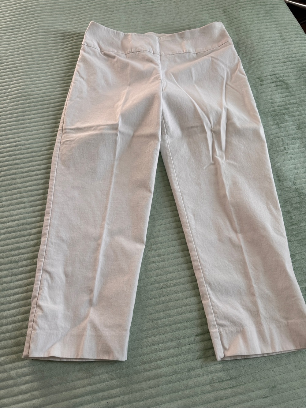 New Directions White Women’s Straight-Leg Chinos